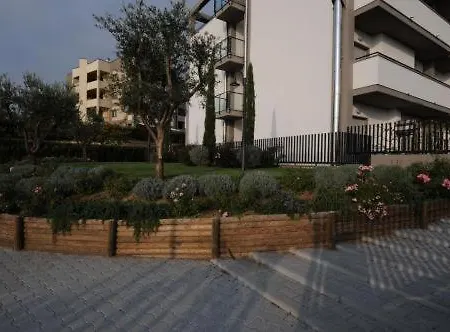 Apart Otel Lorenzo Da 4*